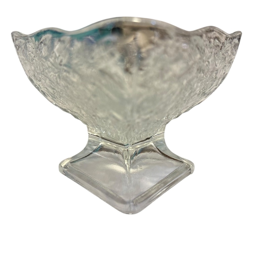 Vintage Indiana Glass Pineapple Floral Compote Cottagecore Grandmillennial Dish - Picture 3 of 13
